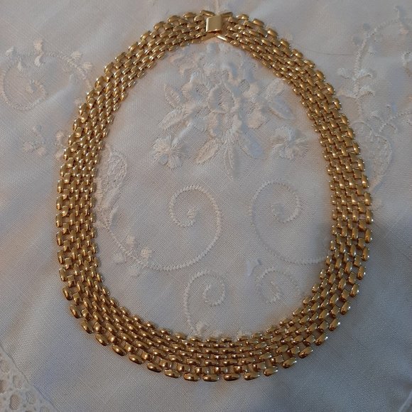 Gold Mesh Necklace - Picture 1 of 4